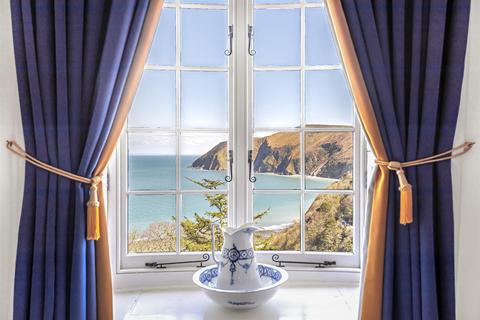2 bedroom apartment for sale, Lynton Cottage Seaview Apartments, North Walk, Lynton