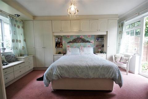 3 bedroom detached bungalow for sale - Ryelands, Shrewsbury