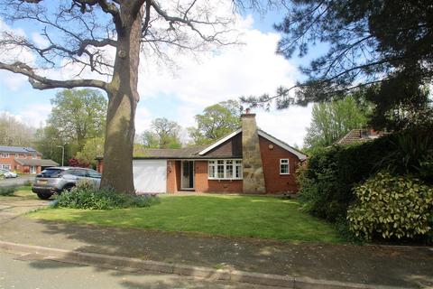 3 bedroom detached bungalow for sale, Ryelands, Shrewsbury