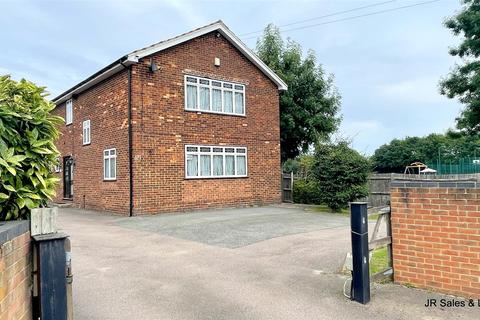 458 Hammondstreet Road, Cheshunt, Waltham Cross, EN7 6PN