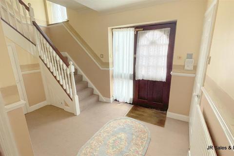 458 Hammondstreet Road, Cheshunt, Waltham Cross, EN7 6PN