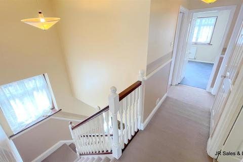 458 Hammondstreet Road, Cheshunt, Waltham Cross, EN7 6PN