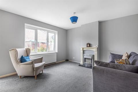 9 Aintree Road, Calmore, Southampton, SO40 2TL