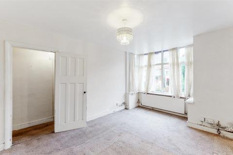 88b Rugby Avenue, Wembley, HA0 3DJ