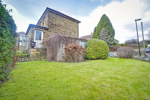 11 Moor Lane, Guiseley, Leeds, LS20 9DX