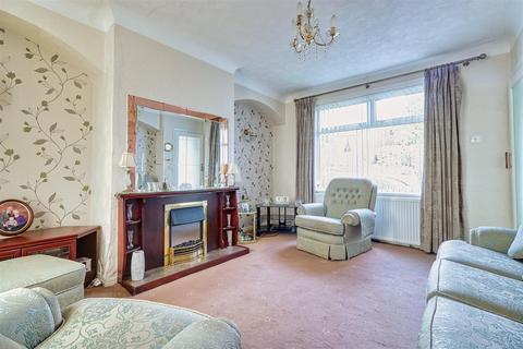 11 Moor Lane, Guiseley, Leeds, LS20 9DX