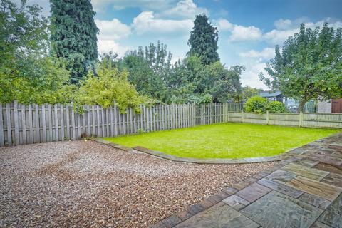 40 Ings Lane, Guiseley, Leeds, LS20 8DA