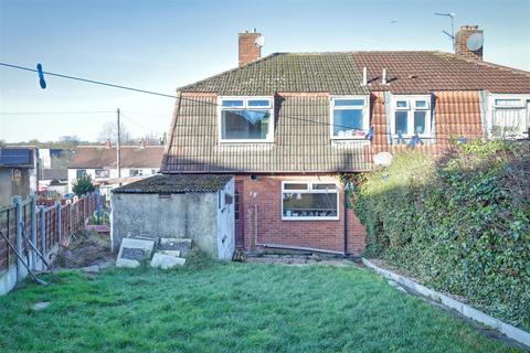 6 Eliot Grove, Guiseley, Leeds, LS20 9BH