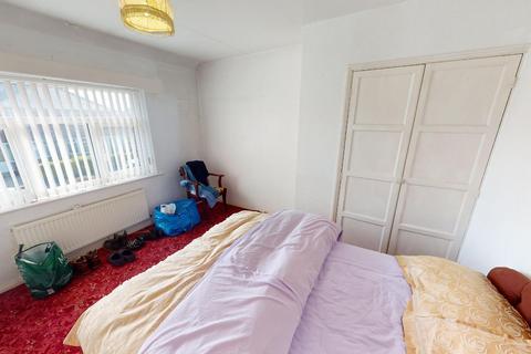 43 Willow Road, St Helens, WA10 4AJ