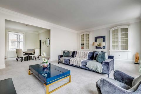 2 bedroom apartment to rent, Cadogan Gardens, Chelsea SW3
