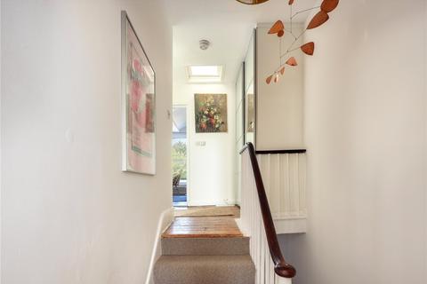 72a Elderfield Road, London, E5 0LF