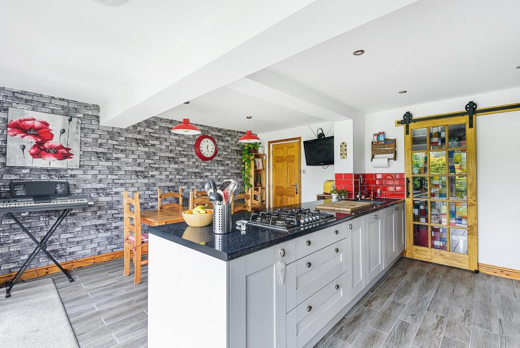 Kitchen Diner3