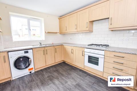 5 bedroom detached house to rent, Kylemore Way, Manchester, M11