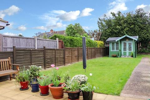 21 Northway, Stoughton, Guildford, GU2 9SD