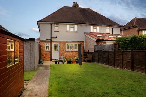 21 Northway, Stoughton, Guildford, GU2 9SD