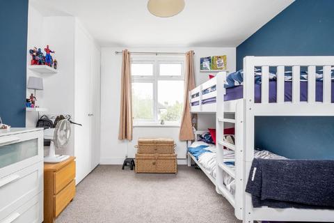 7 Firstway, London, SW20 0JD