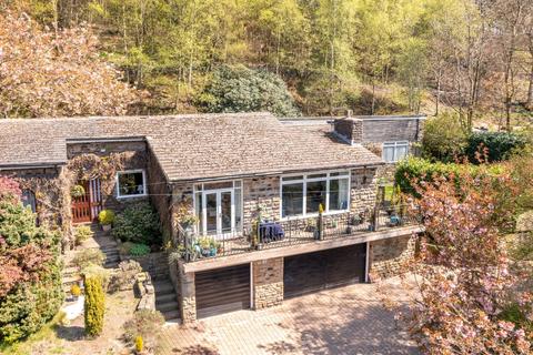 Shorefield Hill End Road, Delph, Oldham, OL3 5JA