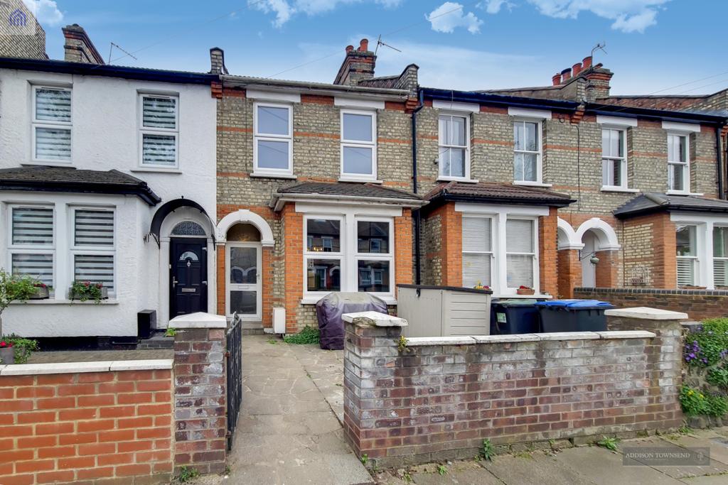 Stanley Road, Bounds Green, N11 2 bed terraced house £650,000