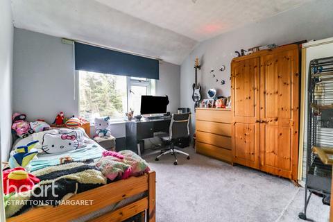 23 Bridge End Road, Swindon, SN3 4PD
