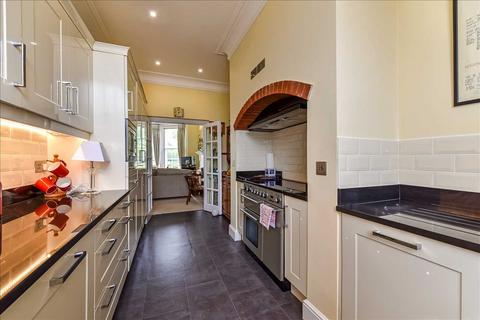 2 bedroom apartment for sale, Little Abshot Road, Titchfield Common