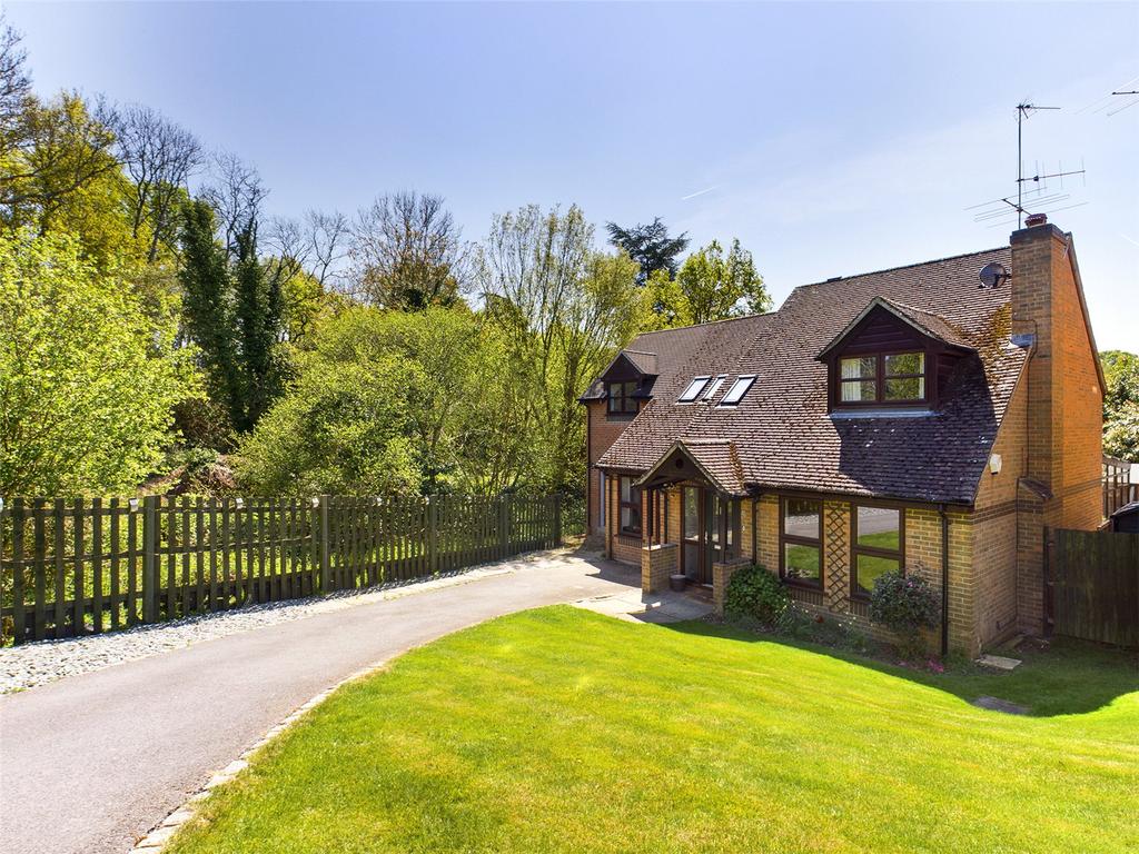 Pembroke Close, Burghfield Common, Reading, Berkshire, RG7 4 bed