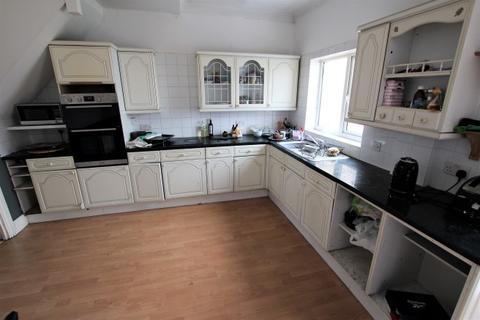 257 Rainham Road North, Dagenham, RM10 7DX