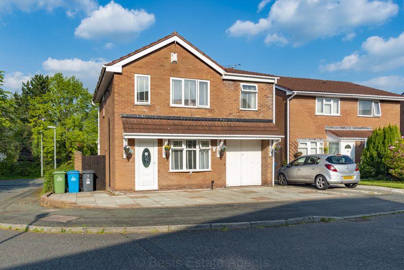 Chetton Drive, Oaklands View, Runcorn 3 bed detached house £225,000