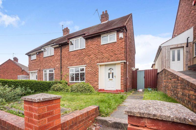 Crew Road, Wednesbury 2 bed semidetached house £180,000