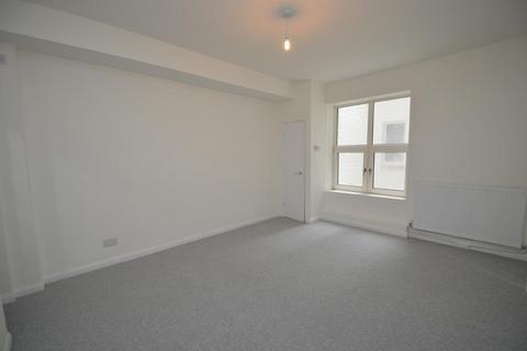 2 bedroom flat to rent, Warrior Square, St Leonards on Sea, East Sussex, TN37 6BP