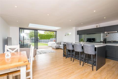 4 bedroom semi-detached house for sale, Kimberley Road, Little Wakering, Southend-on-Sea, Essex, SS3