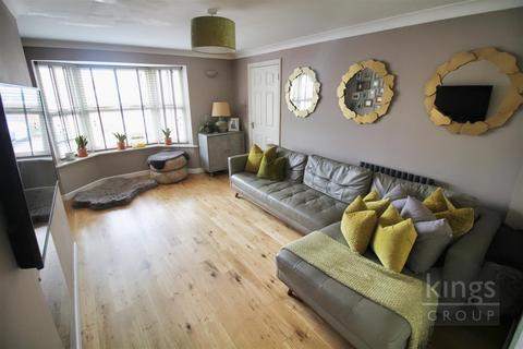 49 Albert Gardens, Church Langley, Harlow, CM17 9QF