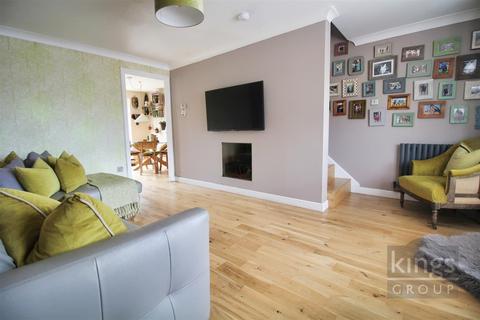 49 Albert Gardens, Church Langley, Harlow, CM17 9QF