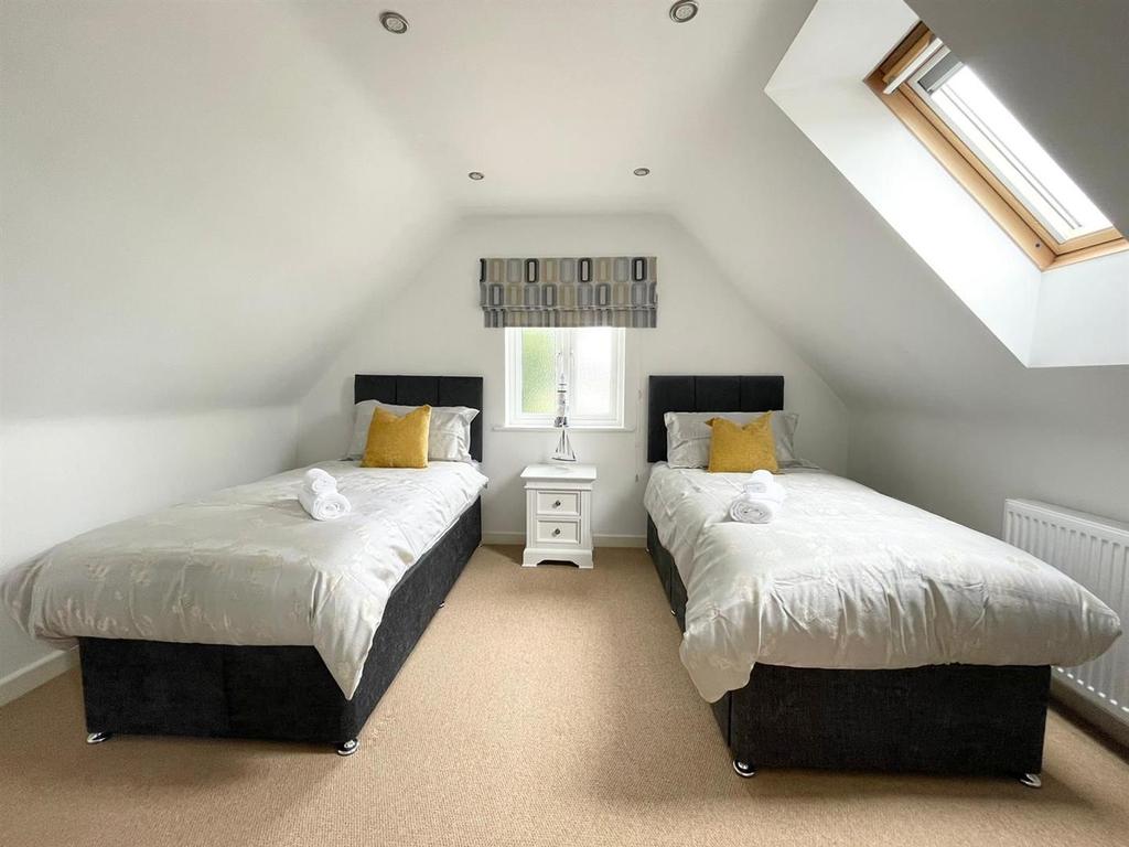 Bed 3