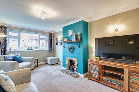 5 Alder Drive, Pudsey, LS28 8RD