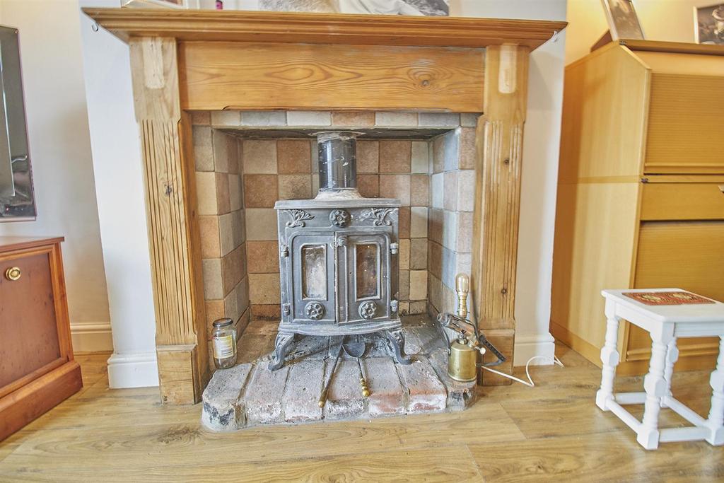 Arbor Road, Croft 3 bed semidetached house £325,000