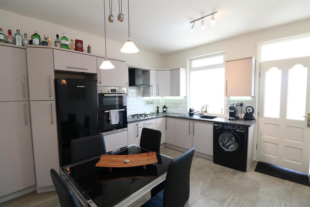 Grafton Street, Barnsley 3 bed terraced house for sale £120,000