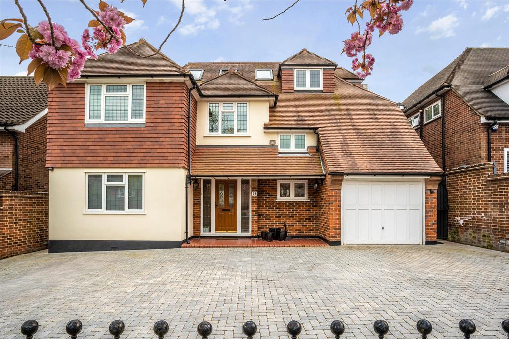 Campions, Loughton, Essex, IG10 5 bed detached house £1,825,000