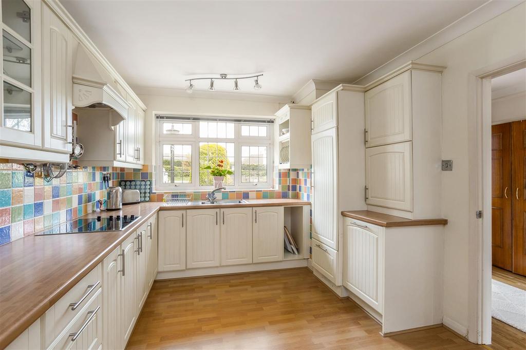15 Weston Road 297222 (13).jpg