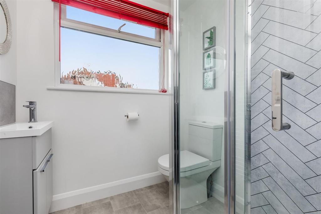 Shower/WC