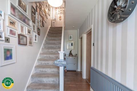 23 Sprotbrough Road, Doncaster, DN5 8BN