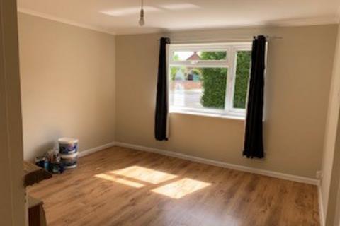 3 bedroom end of terrace house to rent, Tennyson Road, Weston Super Mare