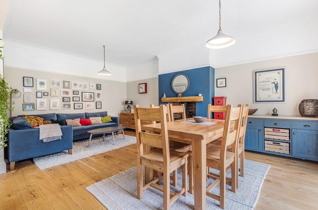 Kitchen Diner Area
