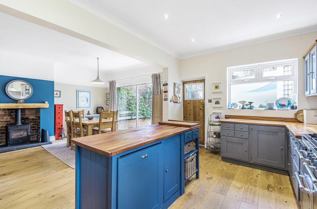 Kitchen Diner Area