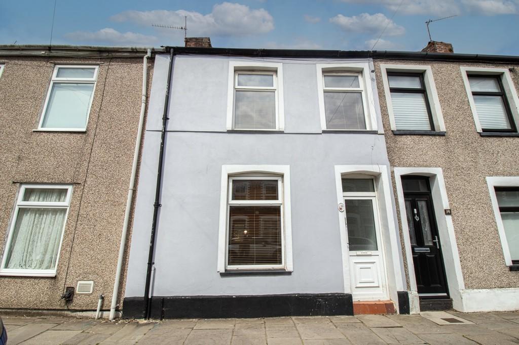 Glynne Street, Cardiff 2 bed terraced house £950 pcm (£219 pw)