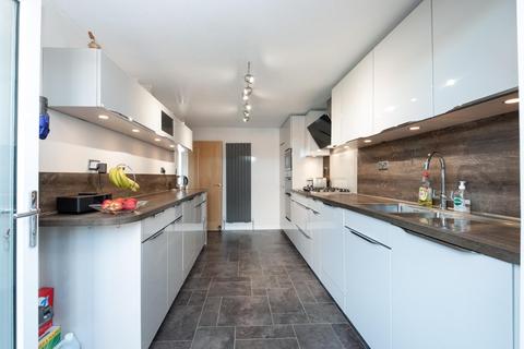 22 Church Close, Tollerton, York, YO61 1QS