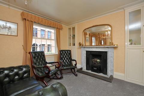 40 Cliff Street, Whitby, YO21 3DD