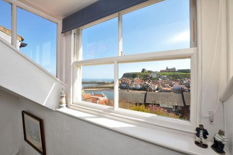 40 Cliff Street, Whitby, YO21 3DD