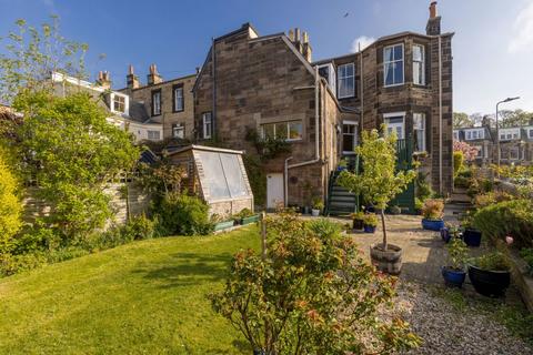5 bedroom end of terrace house for sale - 63 Murrayfield Gardens, Murrayfield, Edinburgh, EH12 6DL