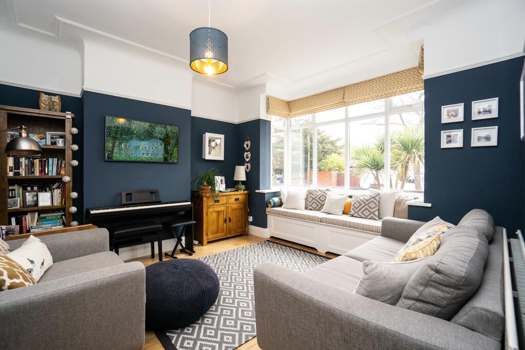 Ennismore Road, Crosby 4 bed semidetached house £440,000