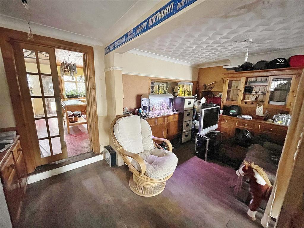 Cranbrook Road, Parkstone, Poole 4 bed semidetached house £375,000